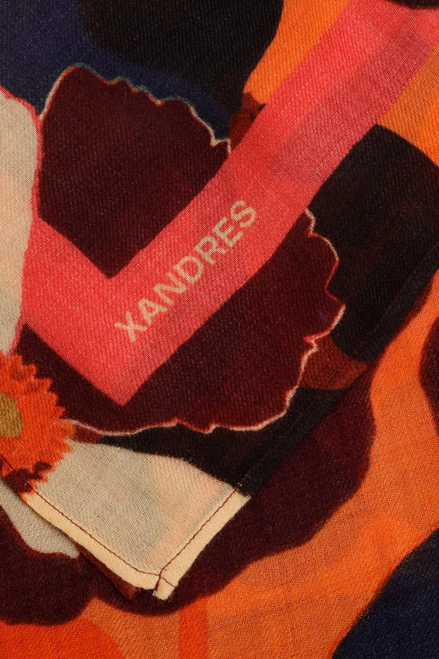 Femme Xandres Écharpe en laine à motif floral