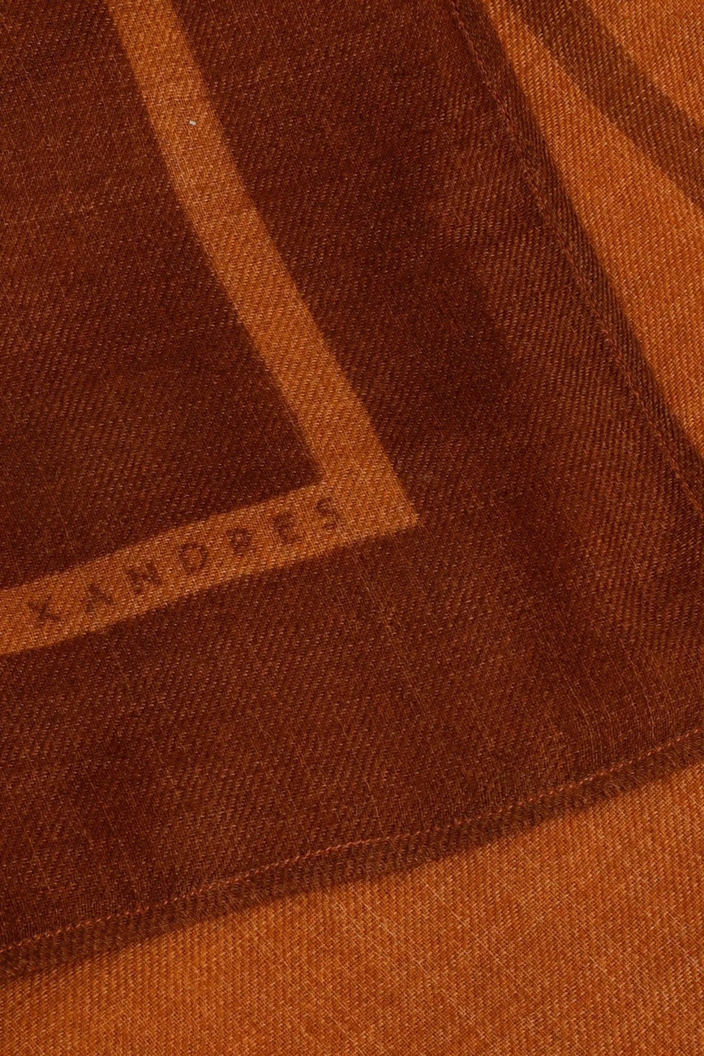 Femme Xandres Écharpe en laine avec dégradé