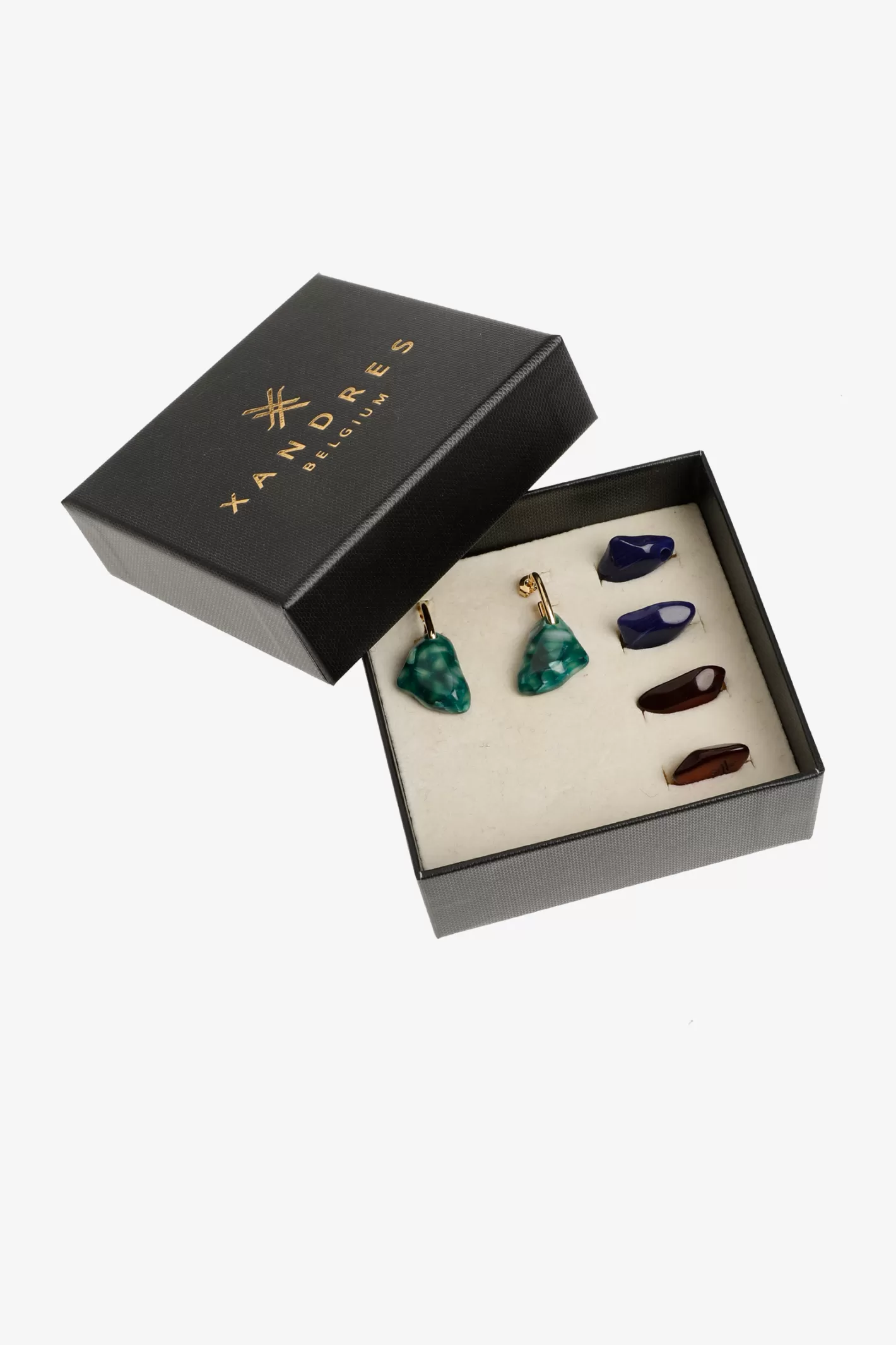 Femme Xandres Coffret contenant trois paires de boucles d’oreilles