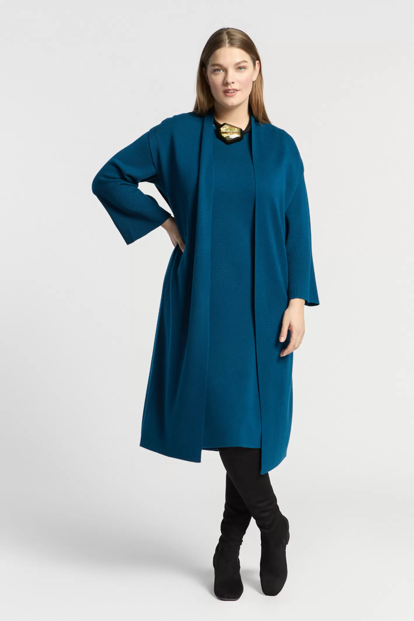 robe_longue_en_maille_5.webp Femme Xandres Robe longue en maille