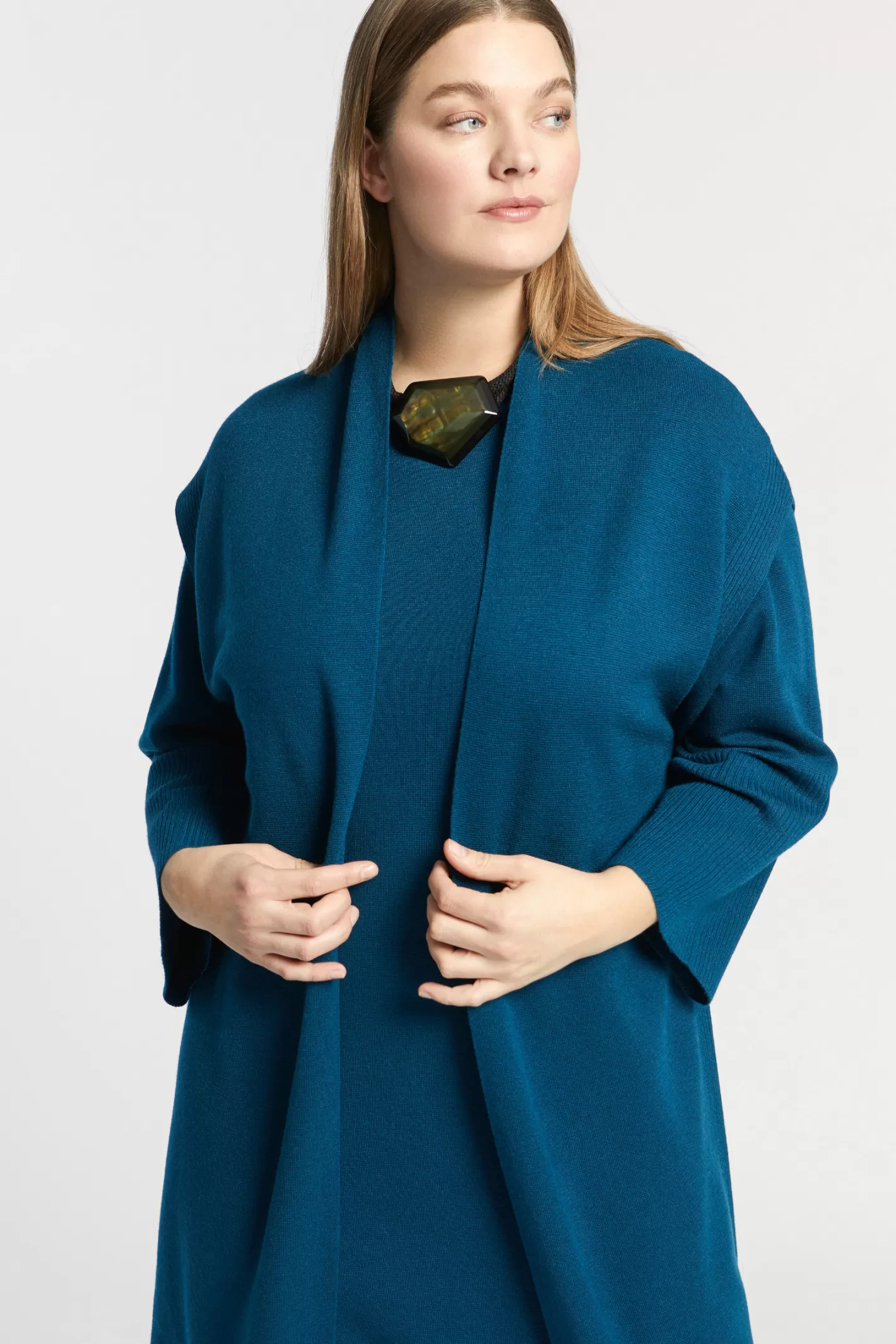 robe_longue_en_maille_7.webp Femme Xandres Robe longue en maille